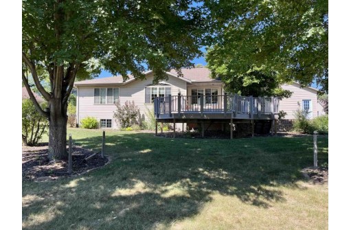 526 Meadowlark Lane, Portage, WI 53901