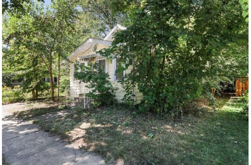 2030 E Dayton Street, Madison, WI 53704