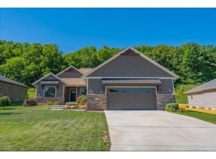 4057 Red Hawk Run Black Earth, WI 53515