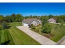 214 Hunters Glen Lane, Johnson Creek, WI 53038