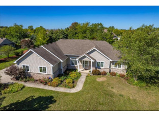 214 Hunters Glen Lane Johnson Creek, WI 53038