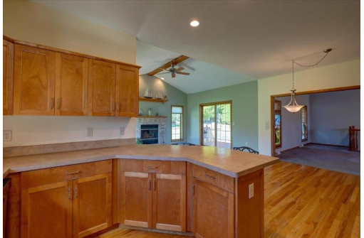 214 Hunters Glen Lane, Johnson Creek, WI 53038