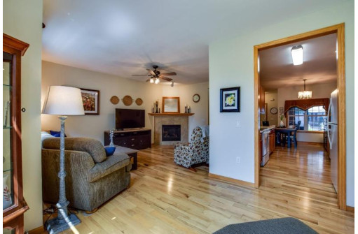 6422 Maywick Drive, Madison, WI 53718