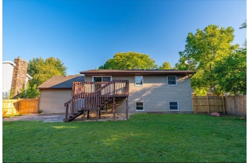 4105 David Road, Madison, WI 53704