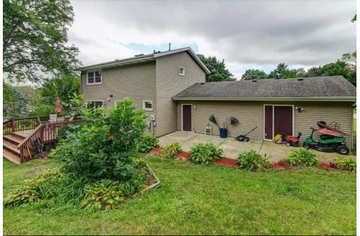 7122 Pagham Drive, Madison, WI 53719