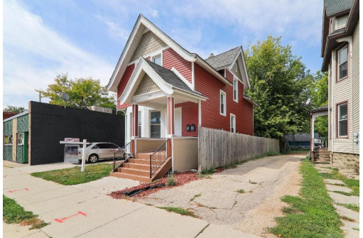 1306 E Washington Avenue, Madison, WI 53703