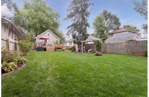 2107 Schlimgen Avenue, Madison, WI 53704