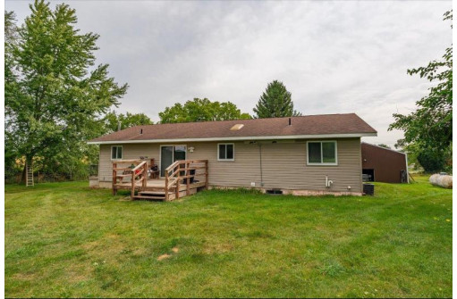 W1054 Highway 92, Brooklyn, WI 53521