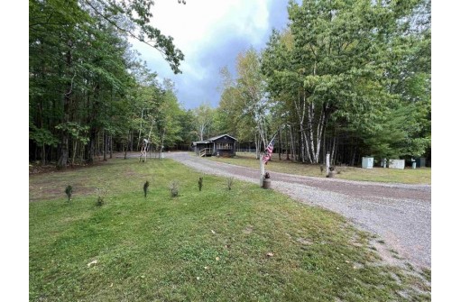 3571 Lake Thompson Road, Rhinelander, WI 54501