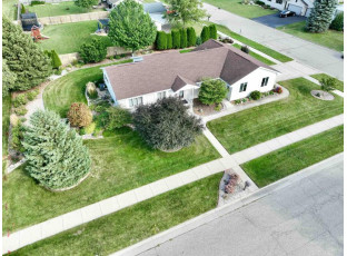 3906 Galaxy Drive Janesville, WI 53546