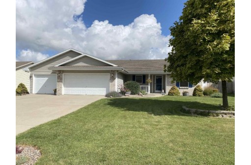 3799 Canvasback Drive, Janesville, WI 53546