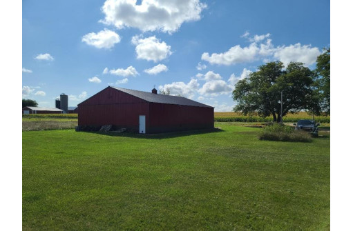 W1058 Hollnagel Road, Randolph, WI 53956