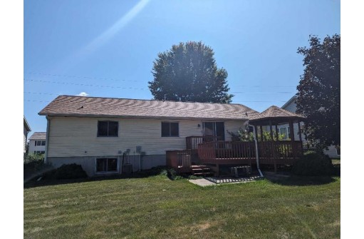 1111 Spruce Drive, Baraboo, WI 53913