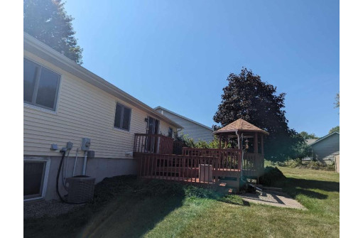 1111 Spruce Drive, Baraboo, WI 53913