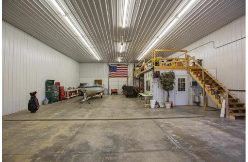 18 Badger Hollow Road, Montfort, WI 53569