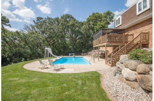 4916 Highwood Circle, Middleton, WI 53562