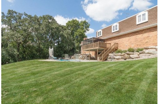 4916 Highwood Circle, Middleton, WI 53562