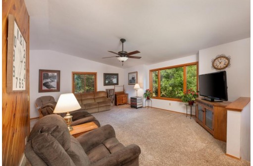 6003 Redpine Lane, Rhinelander, WI 54501