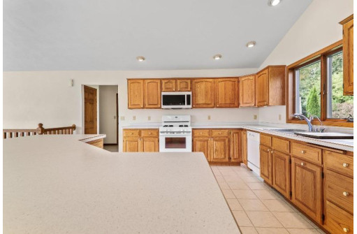 2662 Bailey Road, Sun Prairie, WI 53590