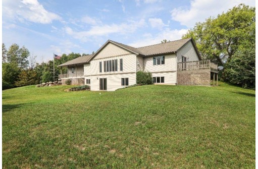 2662 Bailey Road, Sun Prairie, WI 53590