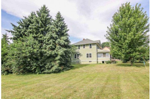 5427 Lacy Road, Fitchburg, WI 53711