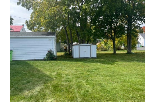 408 W Jefferson Street, Waupun, WI 53963