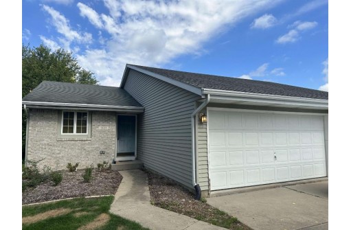 1123 Nantucket Drive, Janesville, WI 53546