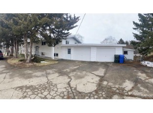 4696 Capitol View Road Middleton, WI 53562