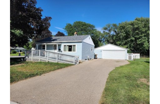 3809 Toban Drive, Madison, WI 53704