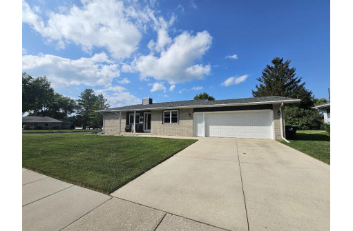 816 Grace Street, Waupun, WI 53963