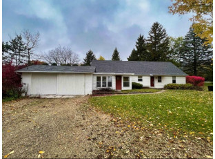 4733 N Fox Road Janesville, WI 53545