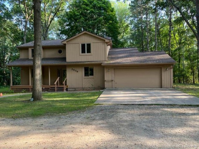 2576 Shady Lane Milford, MI 48381