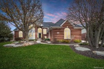 54392 Pelican Lane Shelby Township, MI 48315