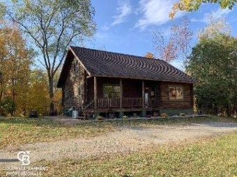 3225 Hartsell Owendale, MI 48754