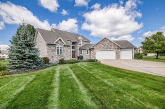 25696 Emerald Circle Mattawan, MI 49071