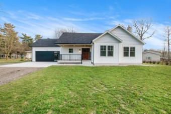 7640 Carefree Drive Whitehall, MI 49461