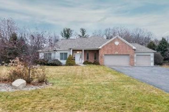 22576 Vineyard Circle Mattawan, MI 49071