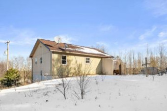 5157 E 12 1/2 Road Manton, MI 49663