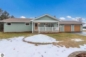 7059 Rayle Road Lake Ann, MI 49650