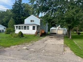 6314 Sommerset Road Lansing, MI 48911