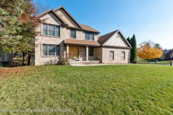 2606 Attenborough Court Lansing, MI 48917