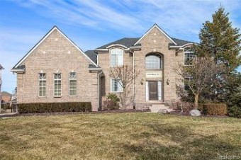 56550 Hartley Drive W Shelby Township, MI 48316