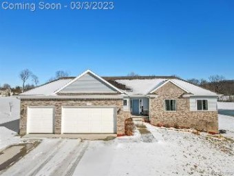 823 Pheasant Ridge Drive Ortonville, MI 48462