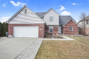 28761 Coleridge Street Harrison Township, MI 48045