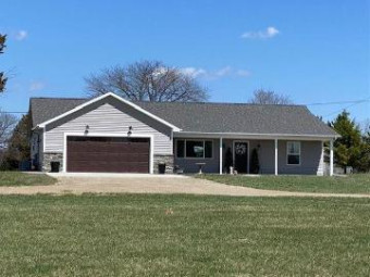 5107 Lucas Drive Stockbridge, MI 49285