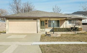 30080 Manor Drive Madison Heights, MI 48071