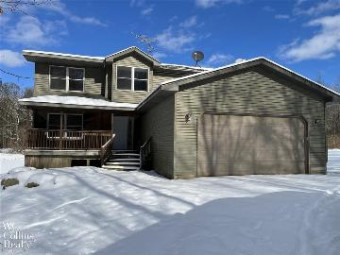 5268 Knoll Mussey, MI 48014