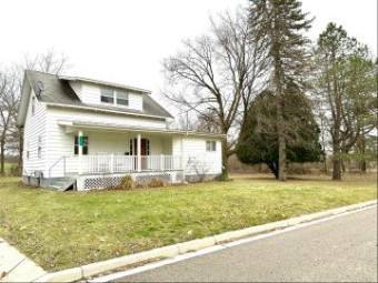 116 Elmwood Alma, MI 48801