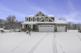 6541 Summer Meadows Drive Ne Rockford, MI 49341