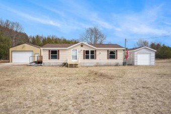 10982 N Budde Road Free Soil, MI 49411